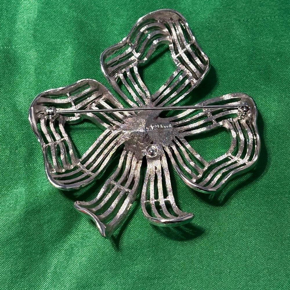 Sale!!! Vintage Silver Ribbon Brooch - Picture 3 of 3